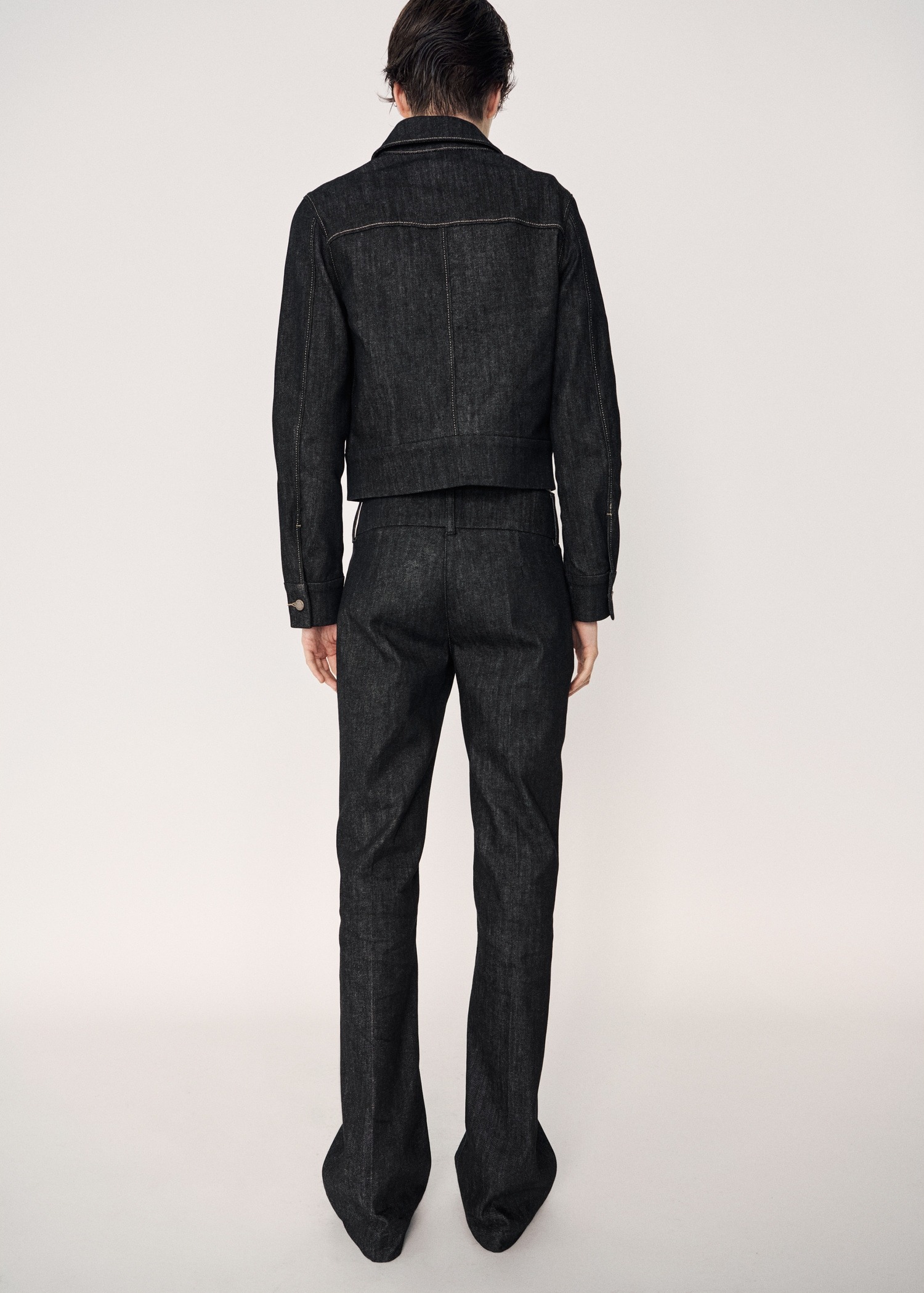 Xhinse të gjata, Mango