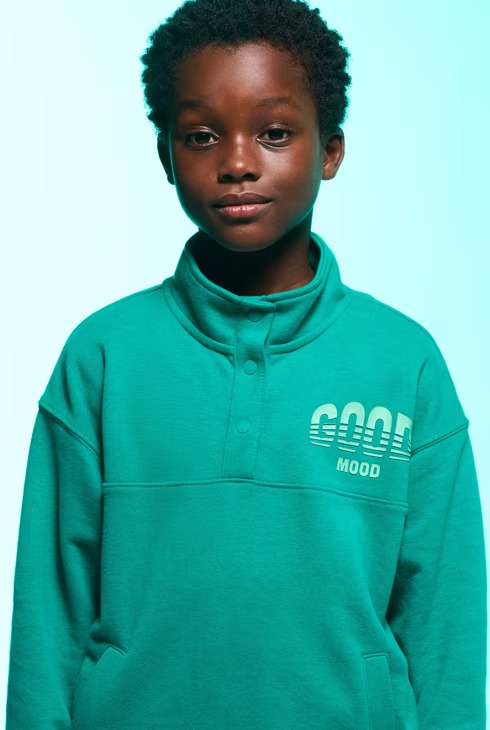 Bluzë me mëngë të gjata, Okaidi