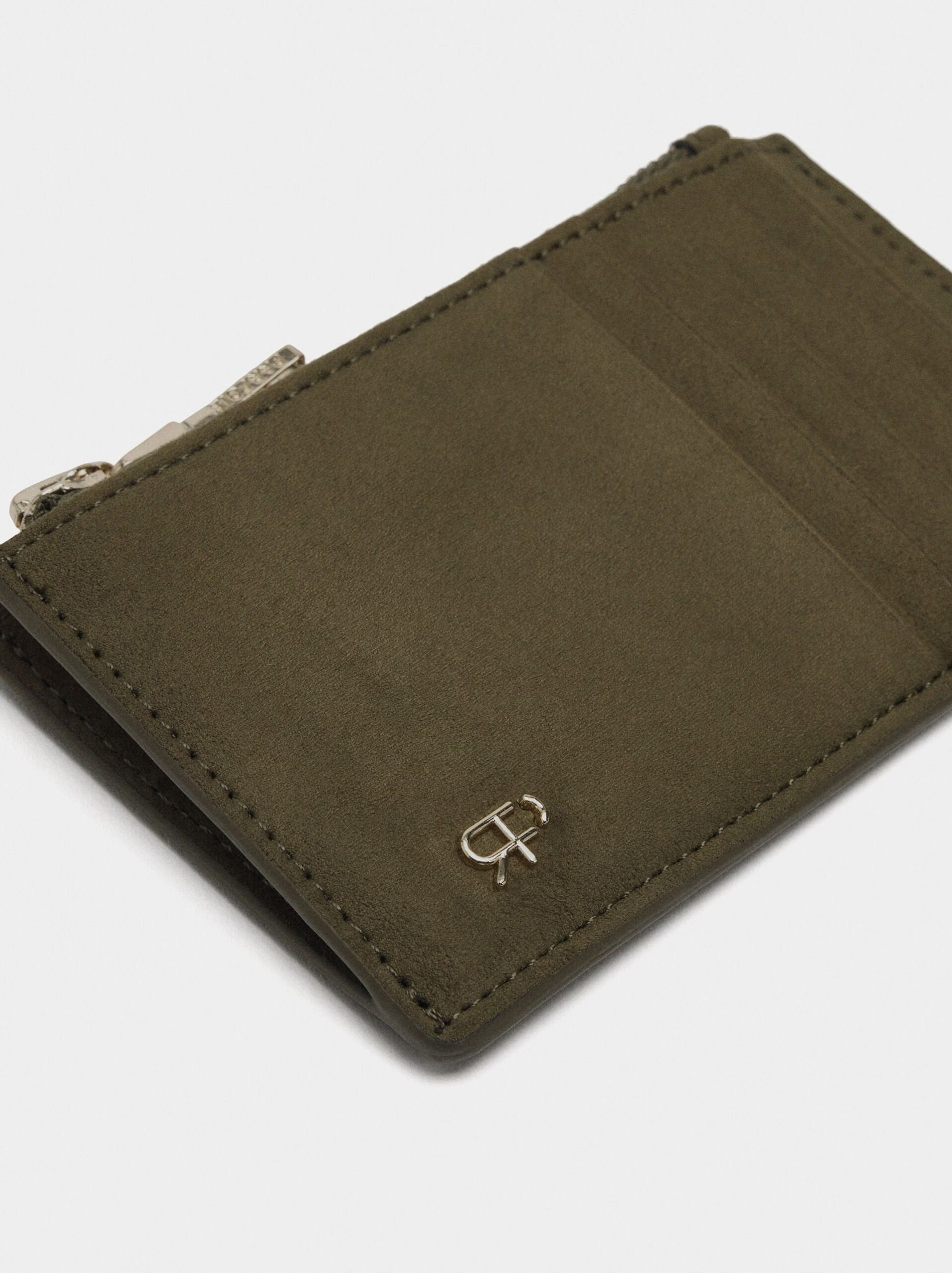 Portofol bazik, Parfois