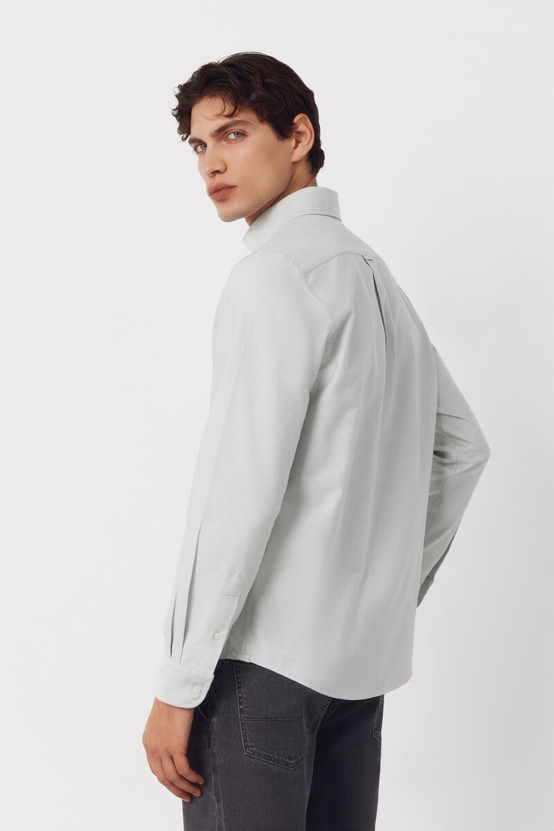 Këmishë për meshkuj, Cortefiel