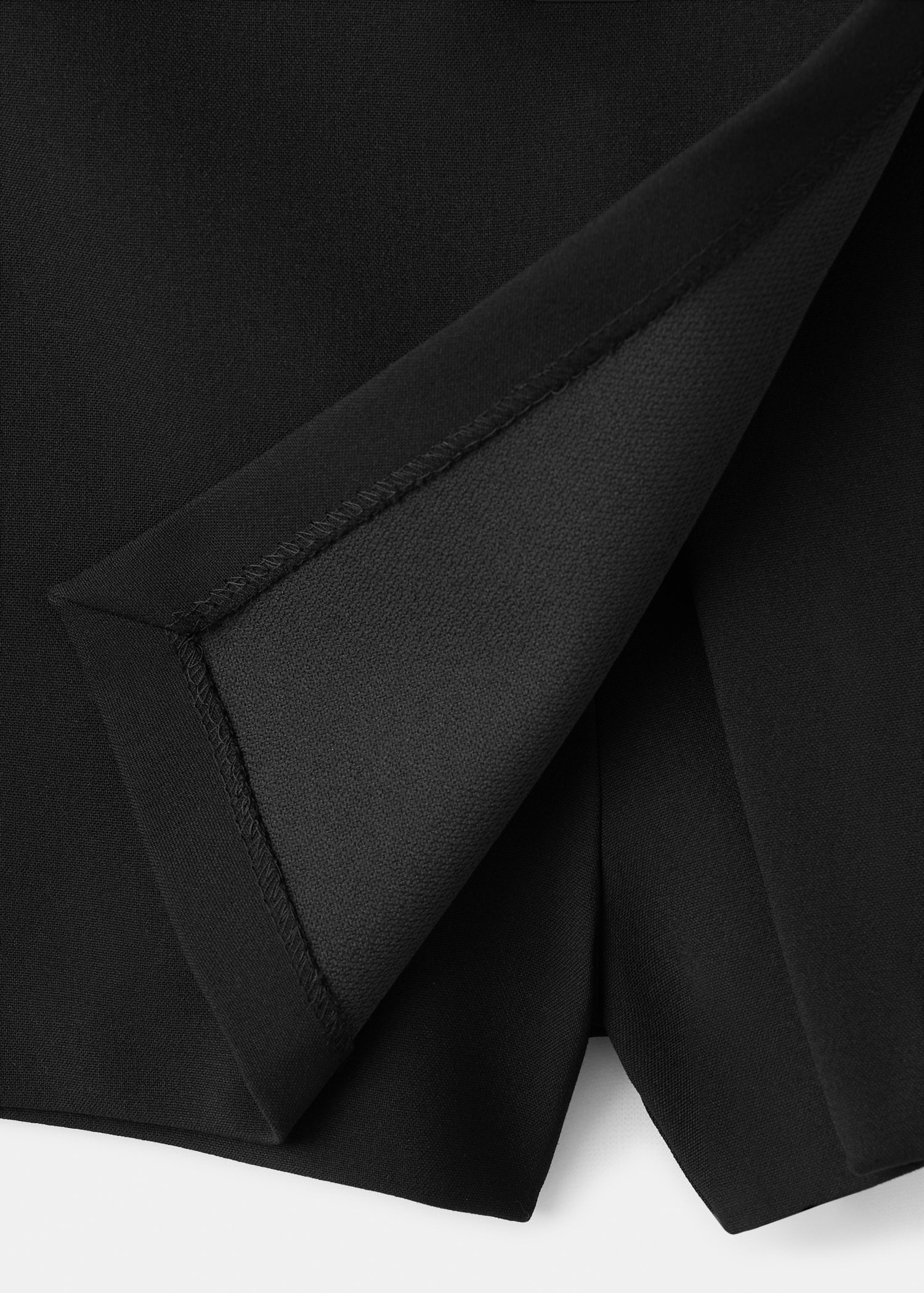 Fund-pantallona, Mango