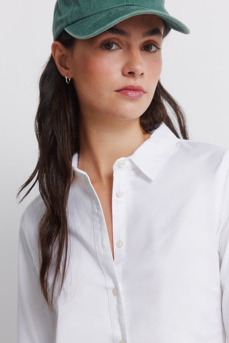 Këmishë për femra, Springfield