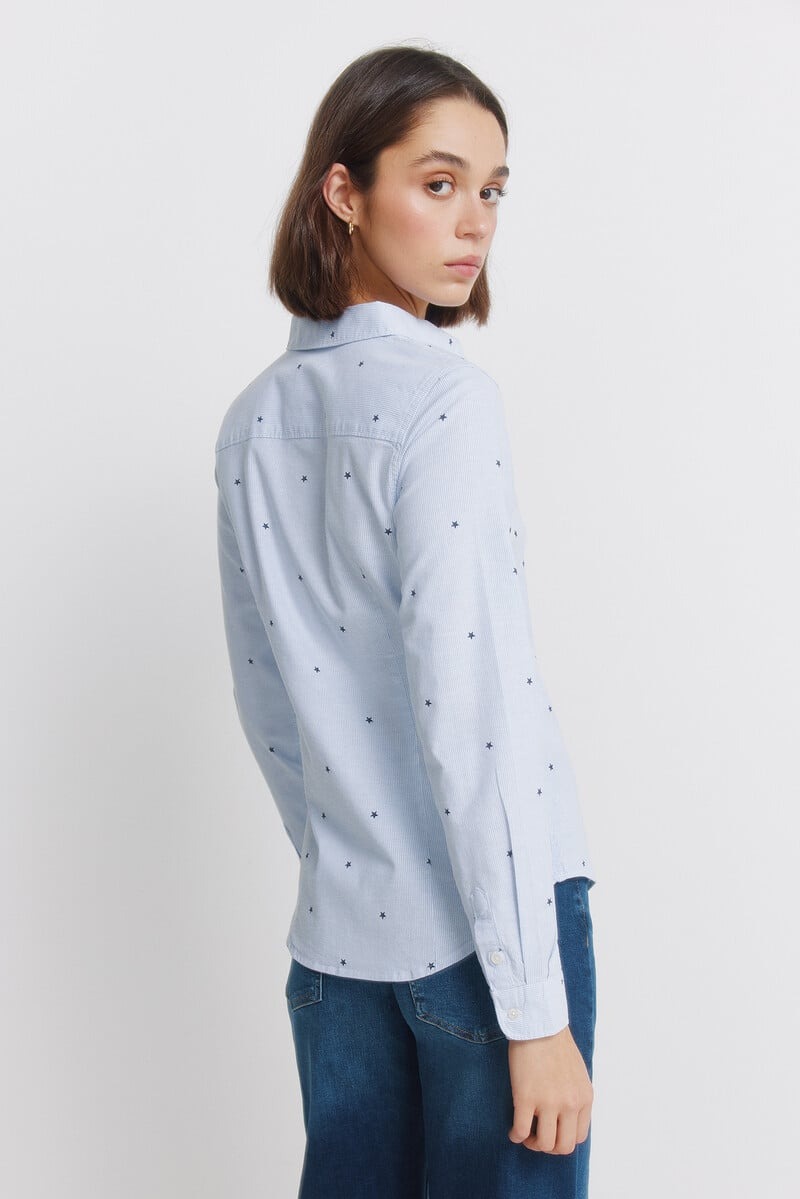 Këmishë për femra, Springfield