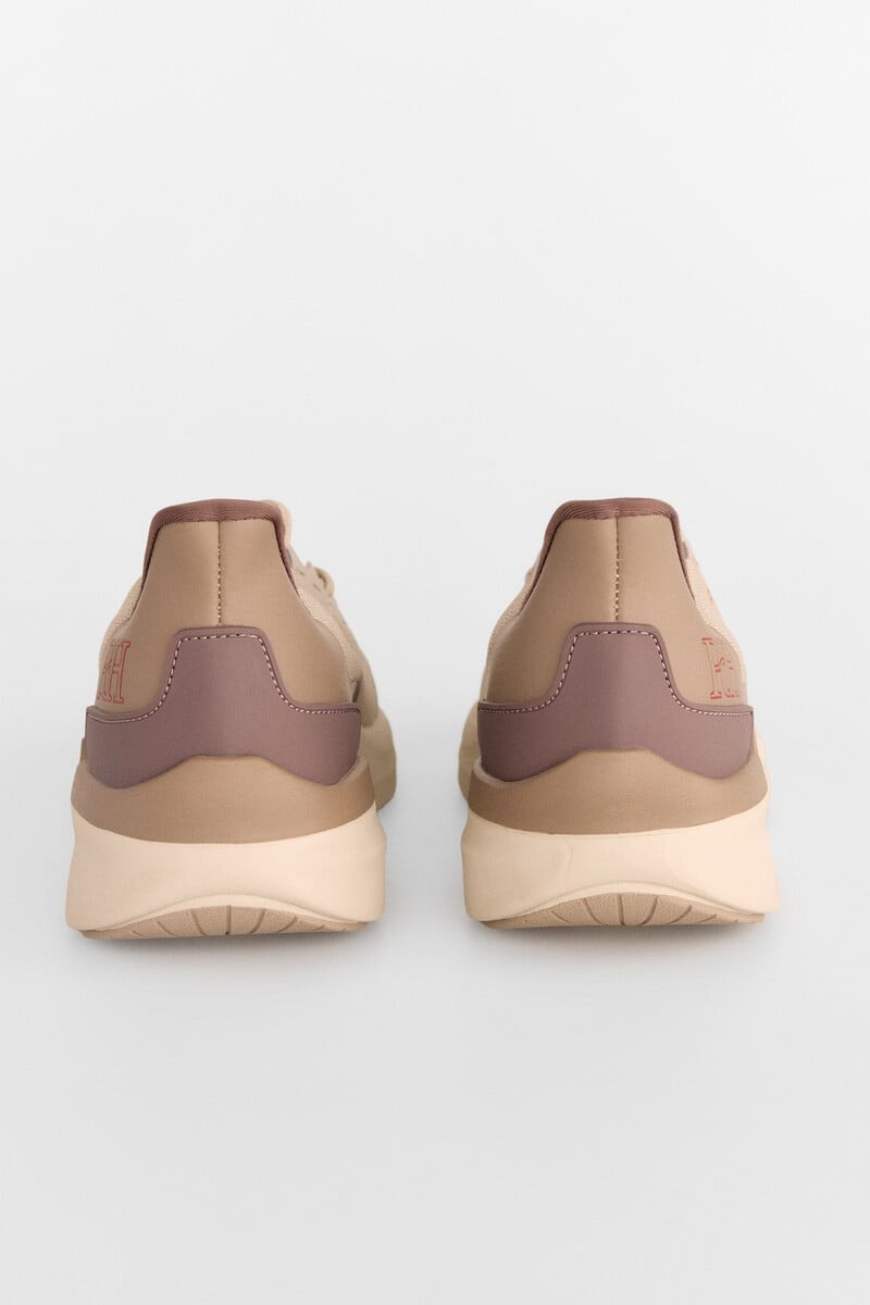 Atlete për meshkuj, Pedro del Hierro