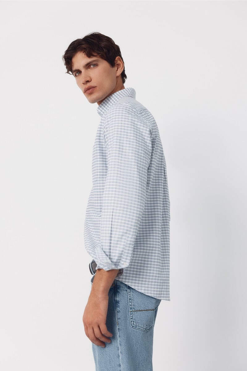 Këmishë për meshkuj, Cortefiel