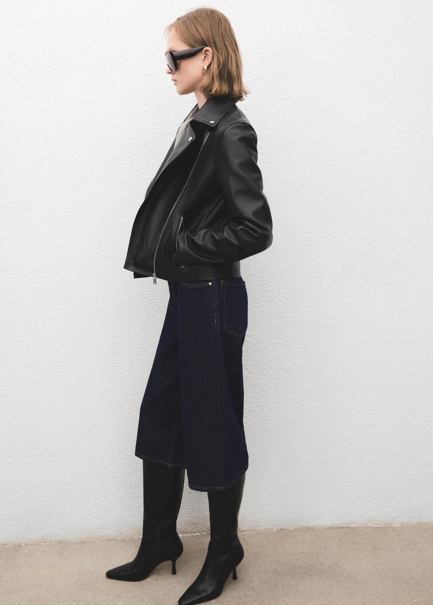 Xhaketë efekt lëkure, Mango - S, E zezë