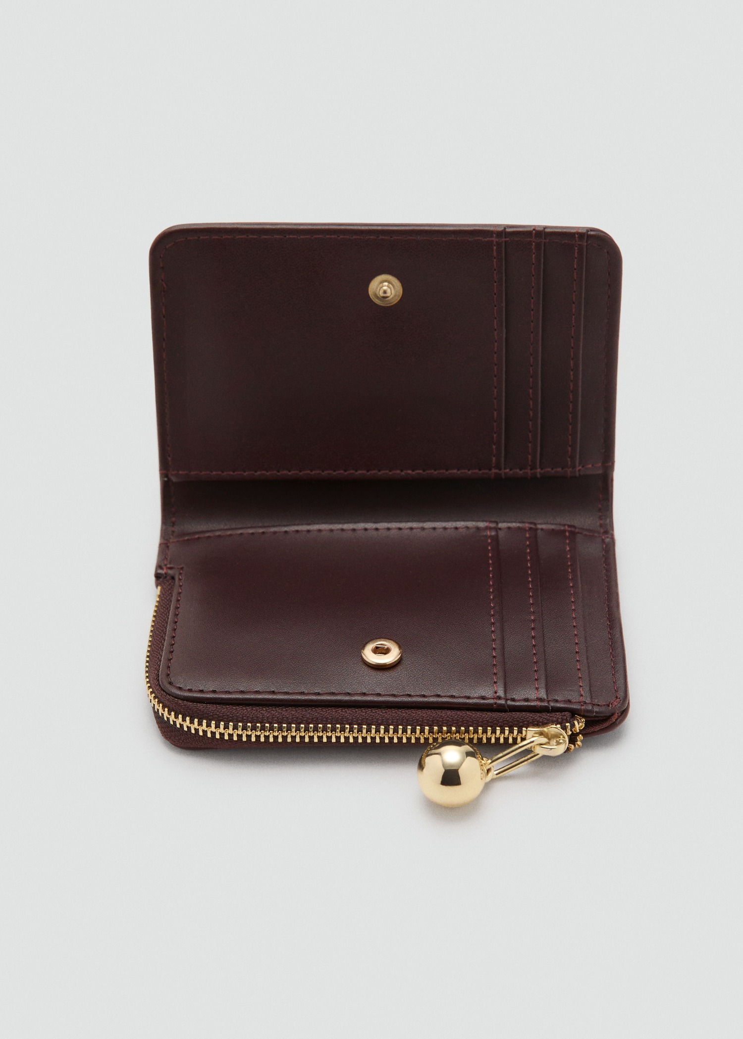 Portofol i vogël, Mango