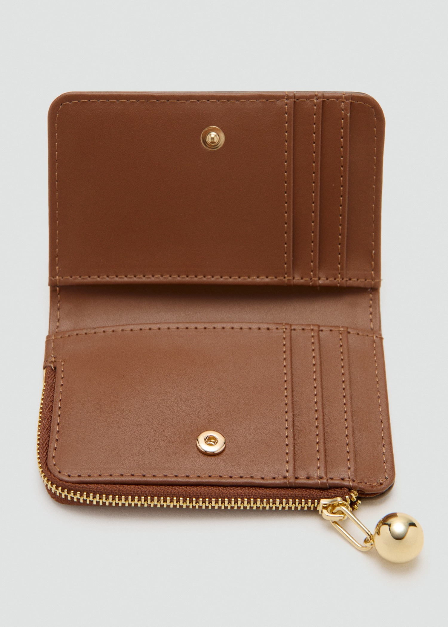 Portofol i vogël, Mango