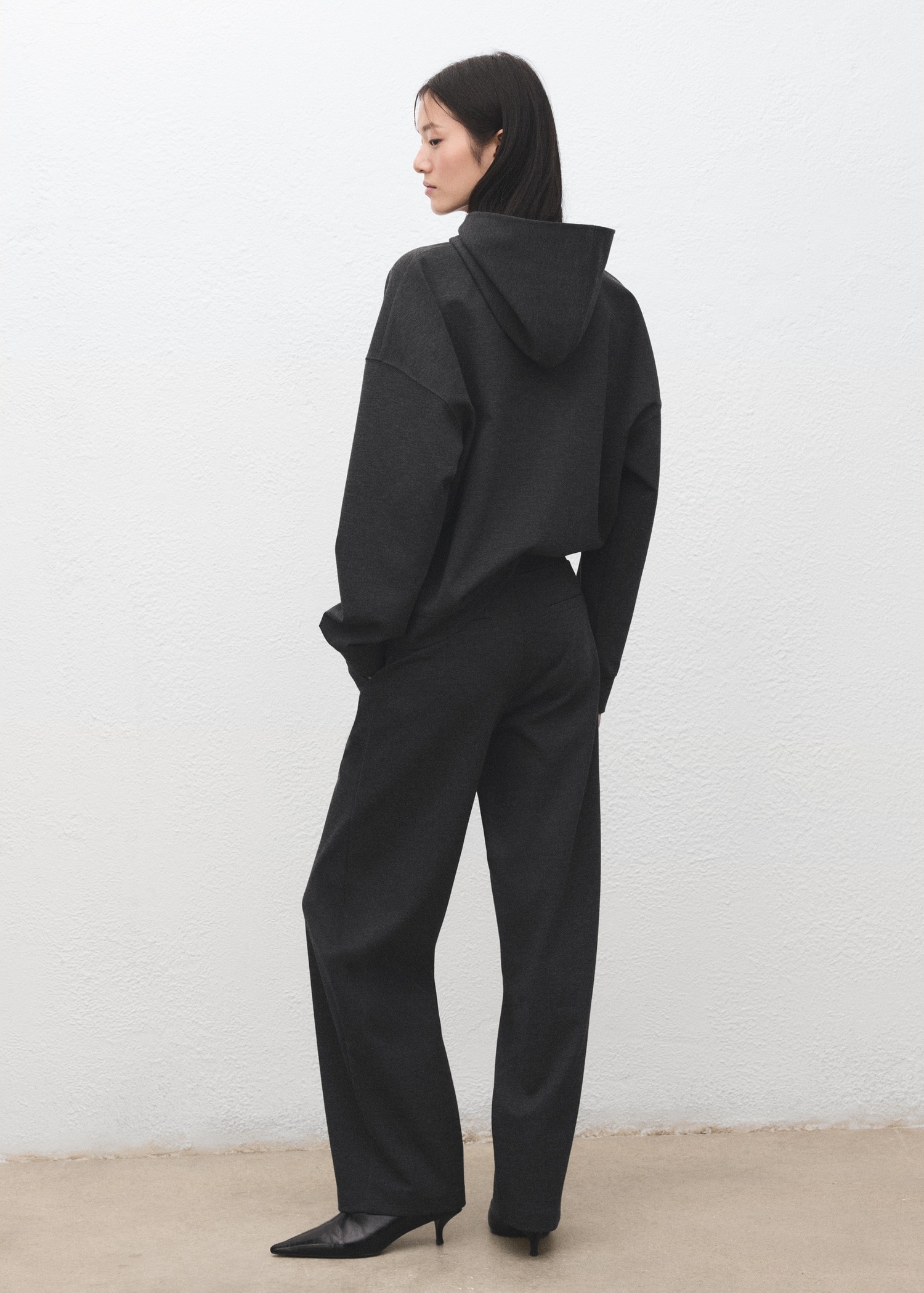 Pantallona të thurura, Mango