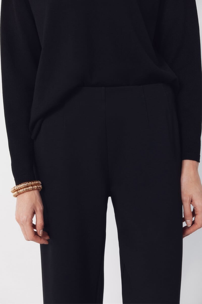 Pantallona të thurura, Cortefiel