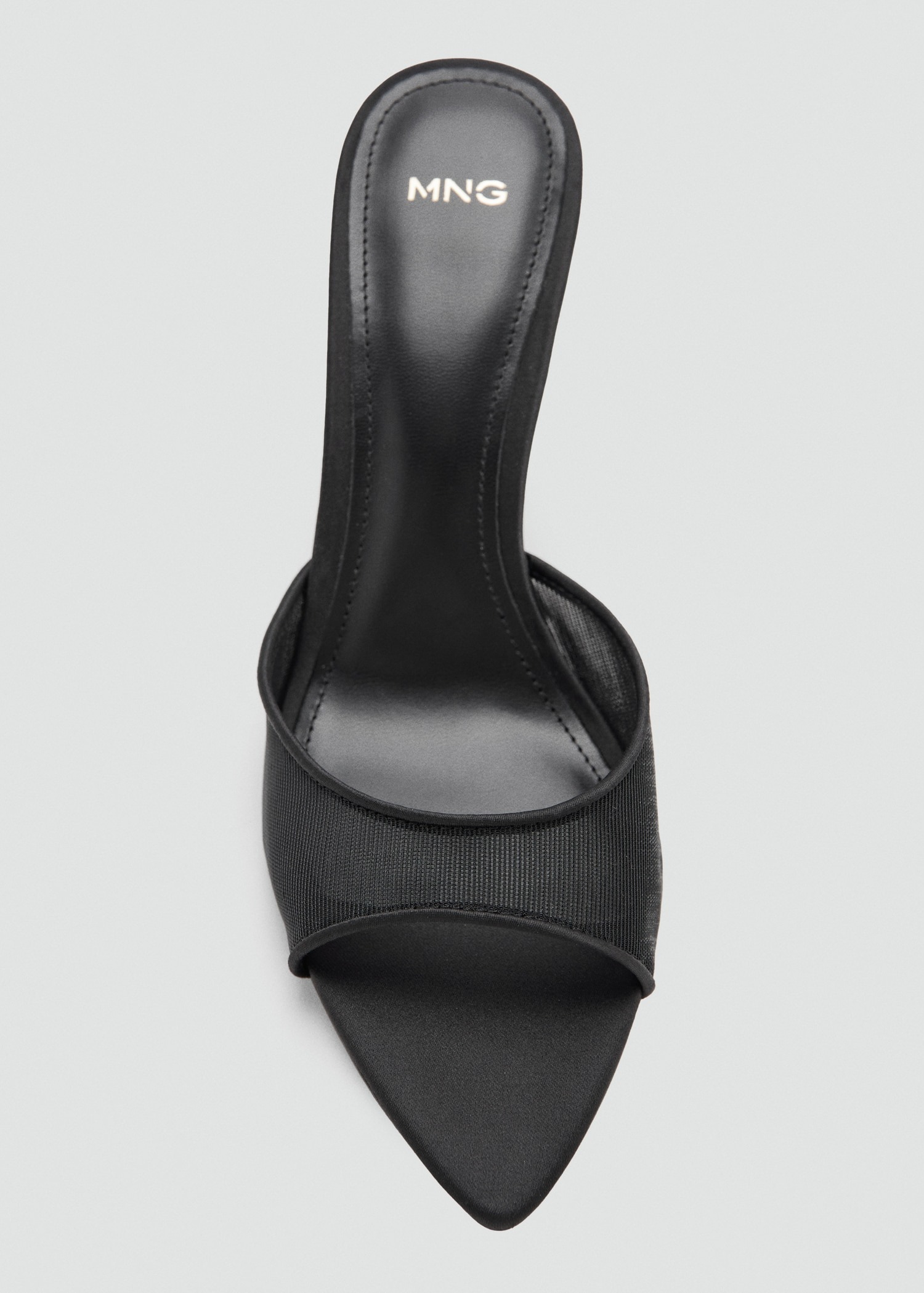 Sandale me takë, Mango