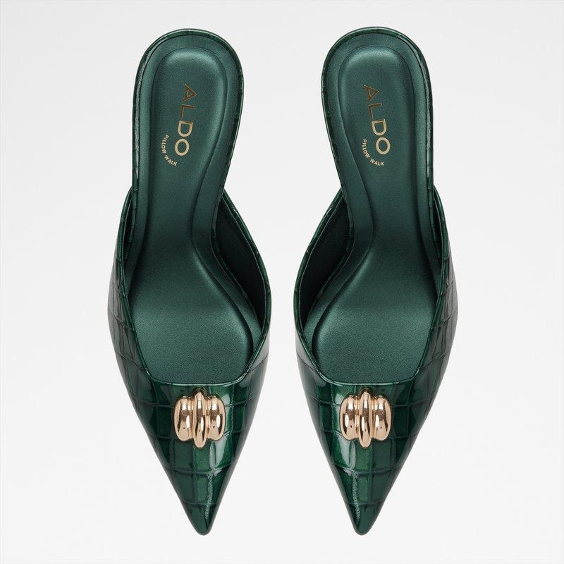 Shapka me takë, Aldo