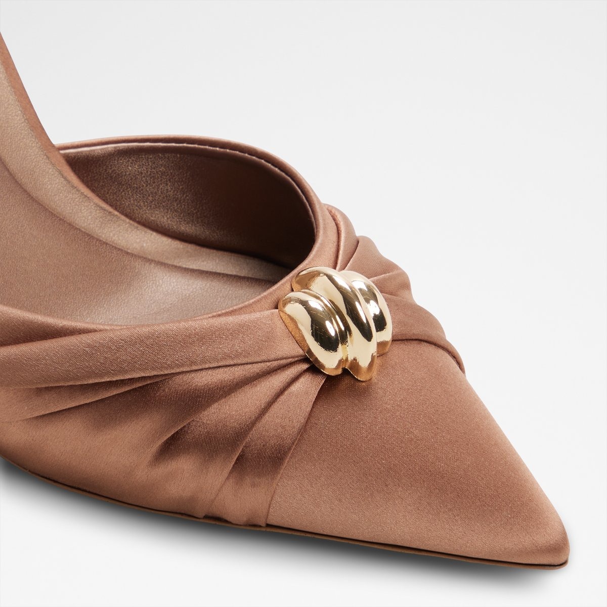 Këpucë me takë, Aldo