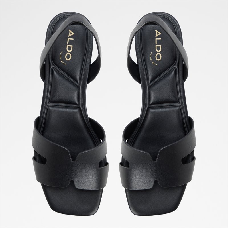 Sandale me takë, Aldo