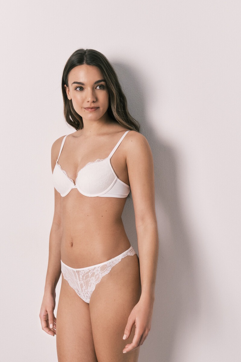 Reçipeta klasike kupa B, Women Secret