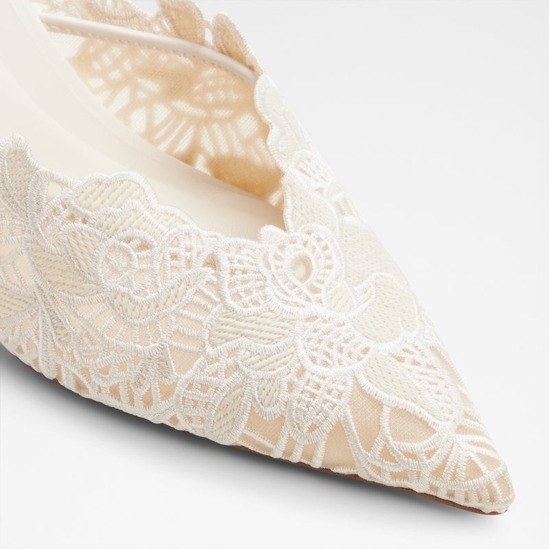 Shapka me takë, Aldo