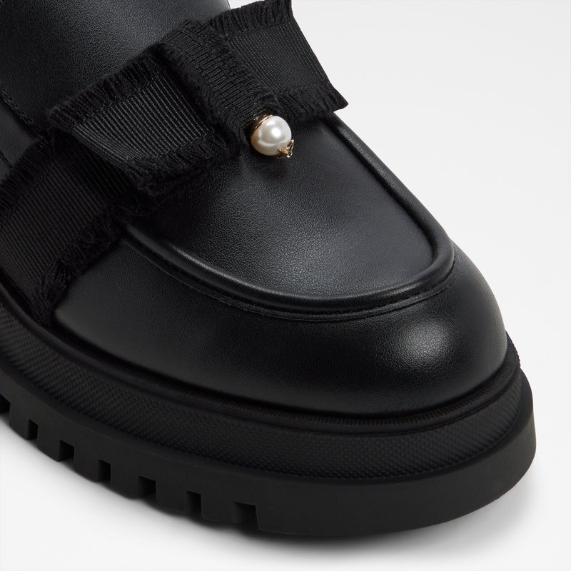 Mokasino per femra, Aldo