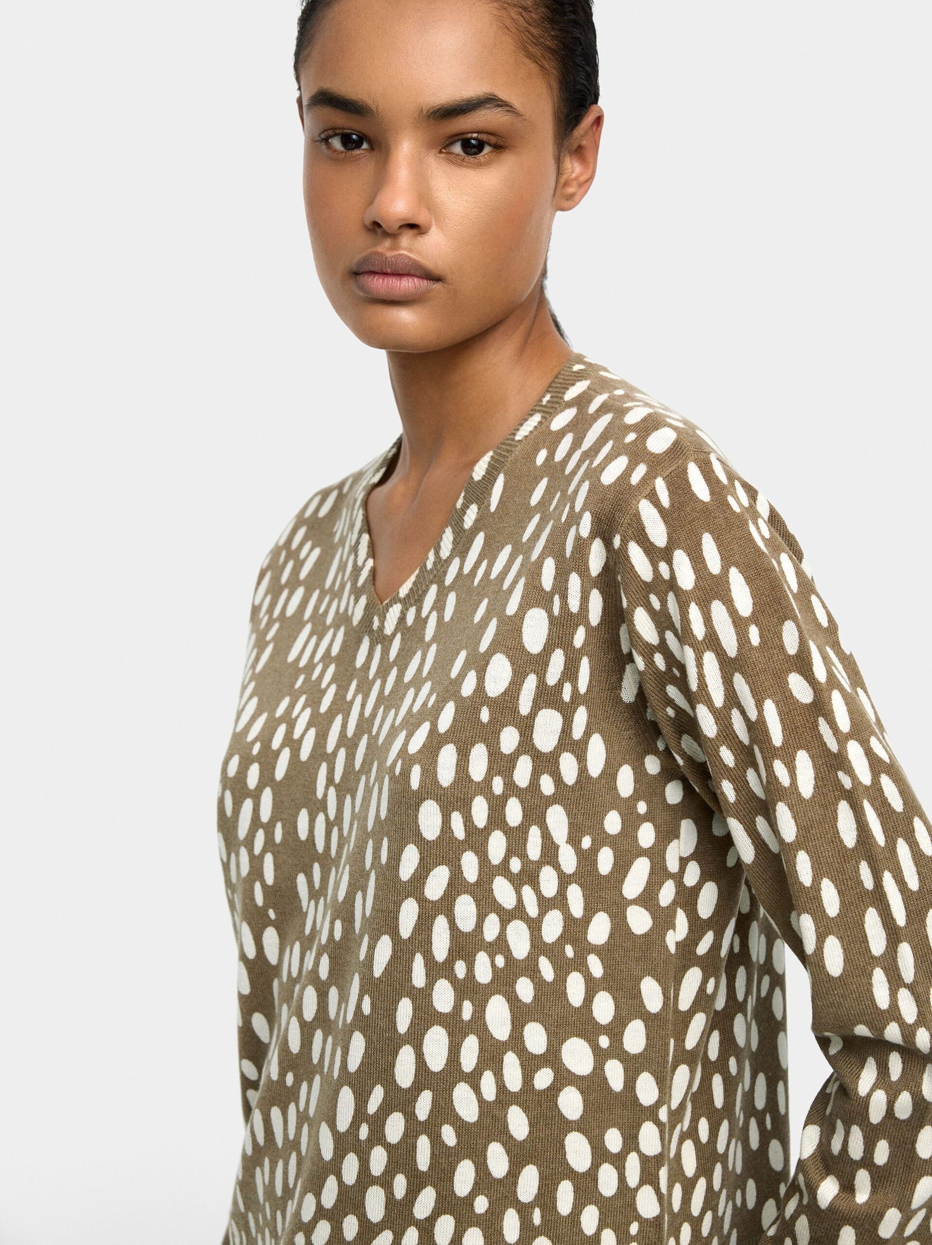 Bluzë me mëngë të gjata, Parfois