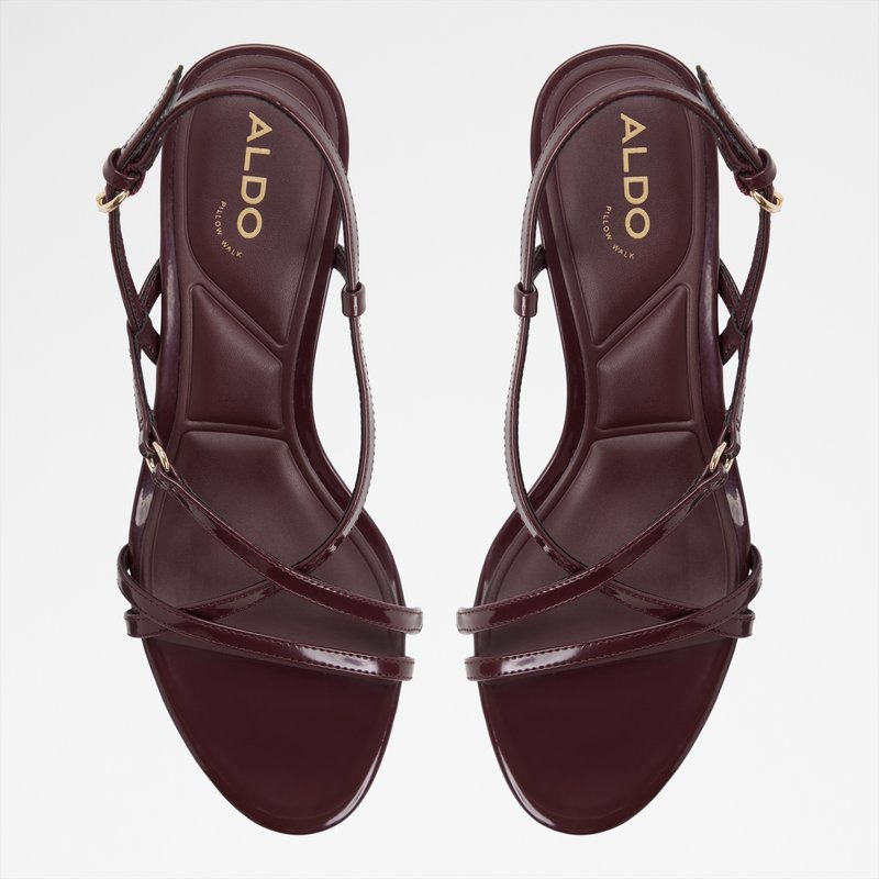 Sandale me takë, Aldo