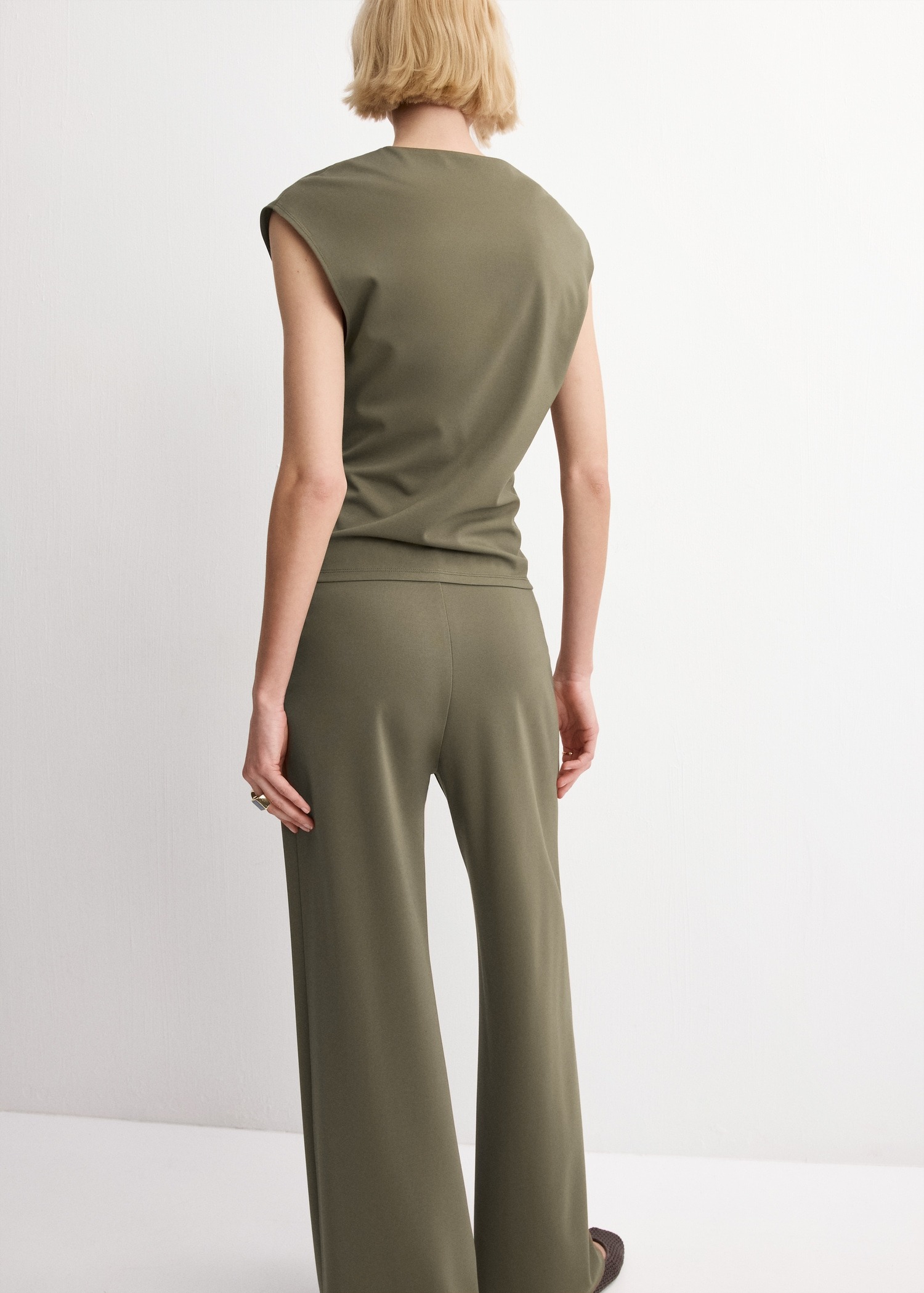 T-shirt me rrudha, Mango