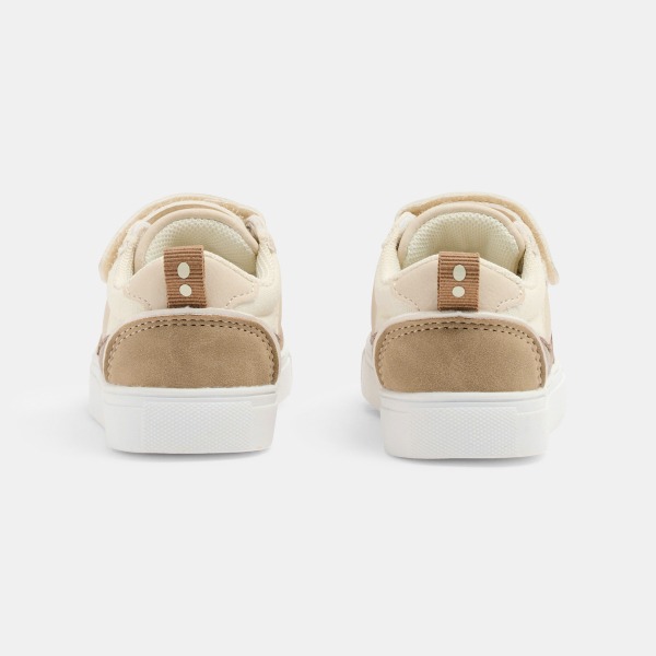 Atlete për djem, Obaibi