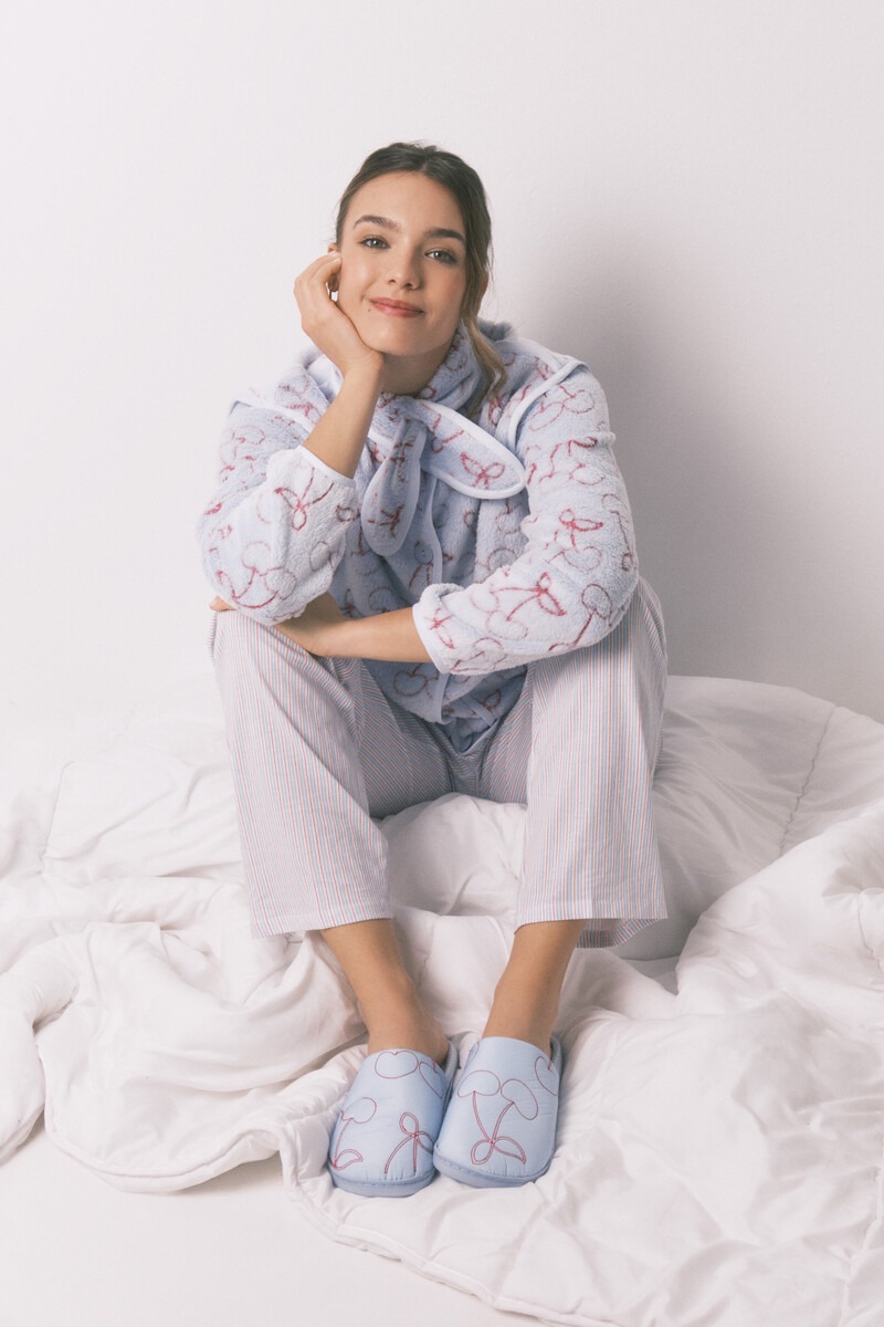 Pantofla, Women Secret