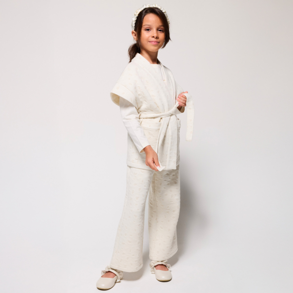 Jelek me rrip, Okaidi - 3 Vjeç