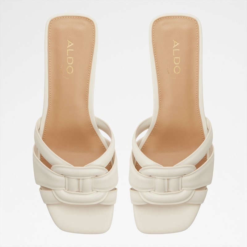 Shapka me takë, Aldo