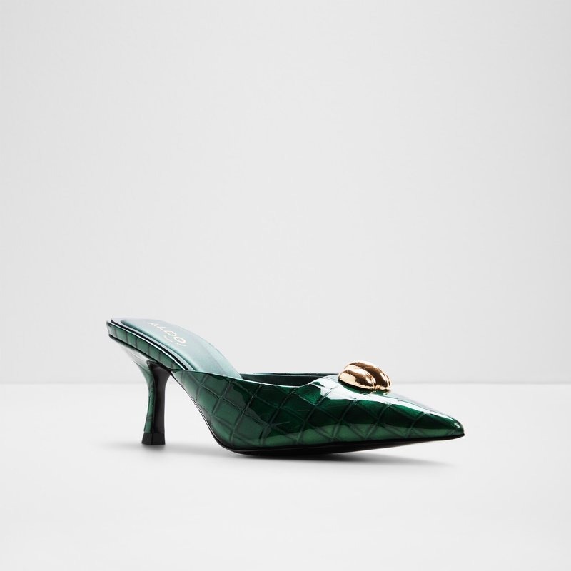 Shapka me takë, Aldo