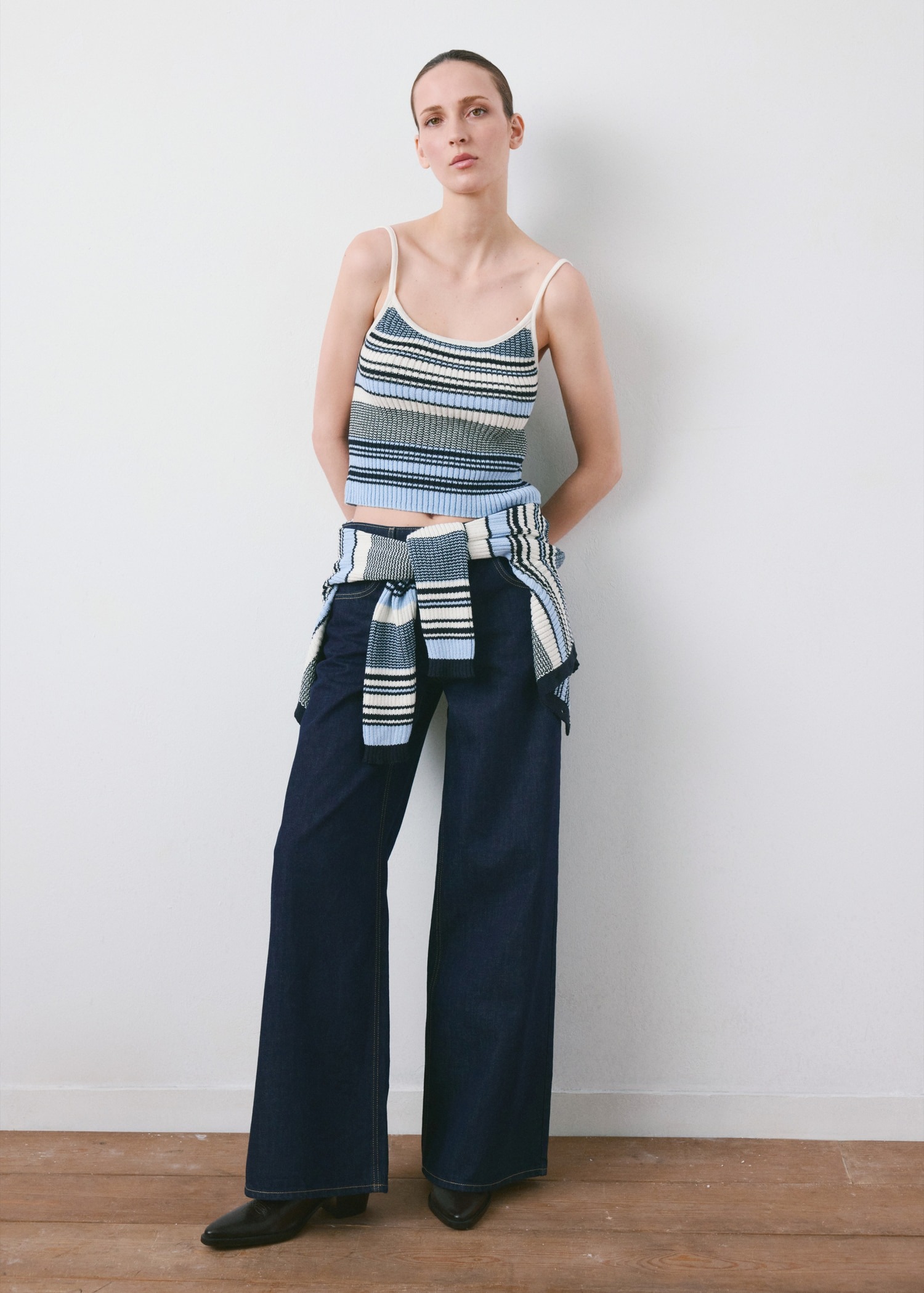 Kanatjere me thurje, Mango - M, Bojëqielli