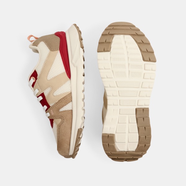 Atlete për djem, Okaidi