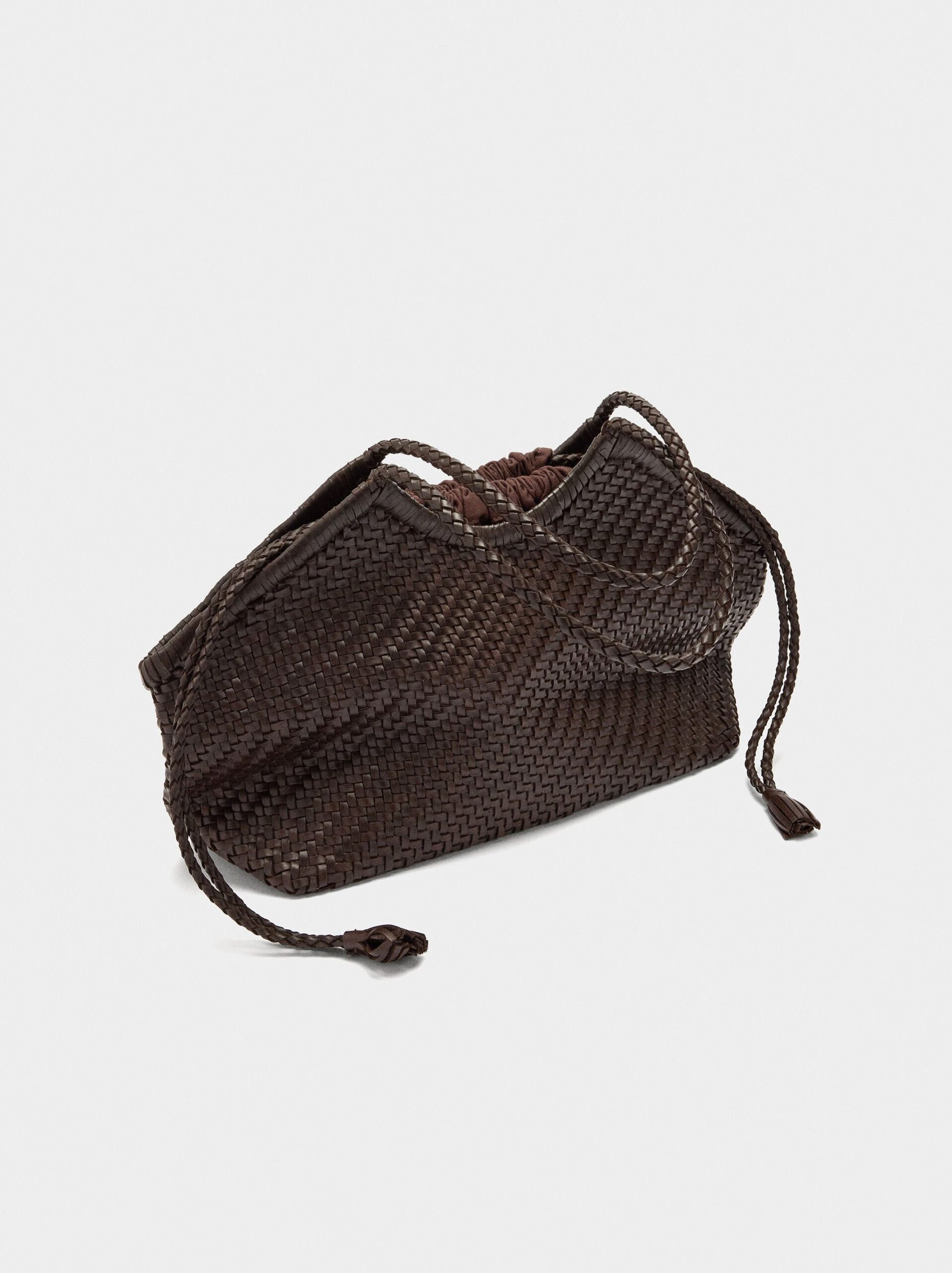 Çantë supi, Parfois