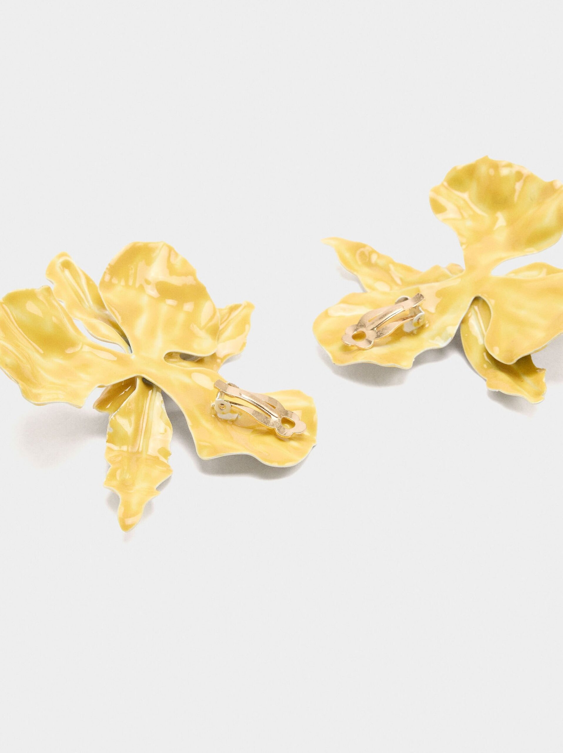 Vathë florale, Parfois