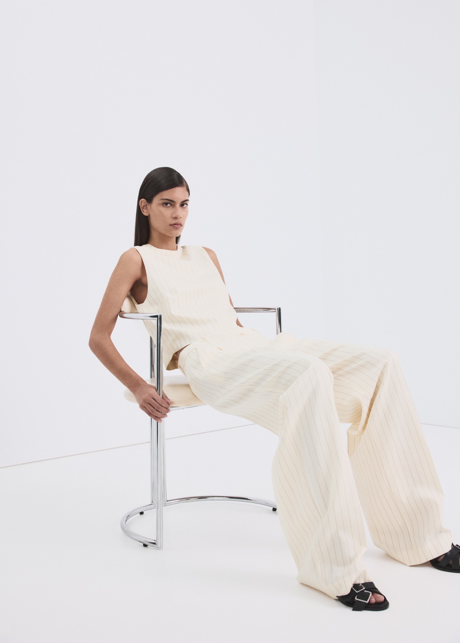 Pantallona të gjata, Mango