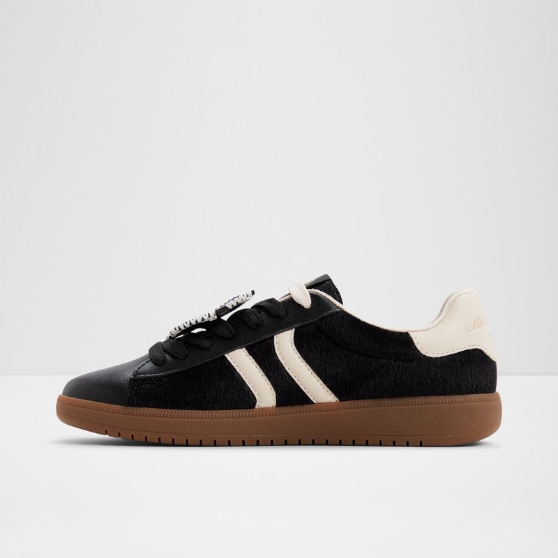 Atlete për femra, Aldo