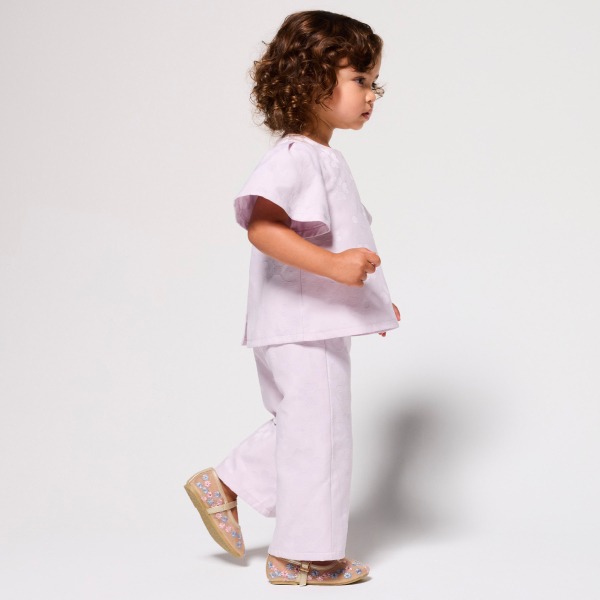 Bluzë me mëngë të shkurtra, Obaibi