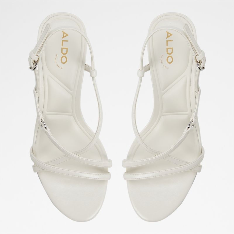 Sandale me takë, Aldo