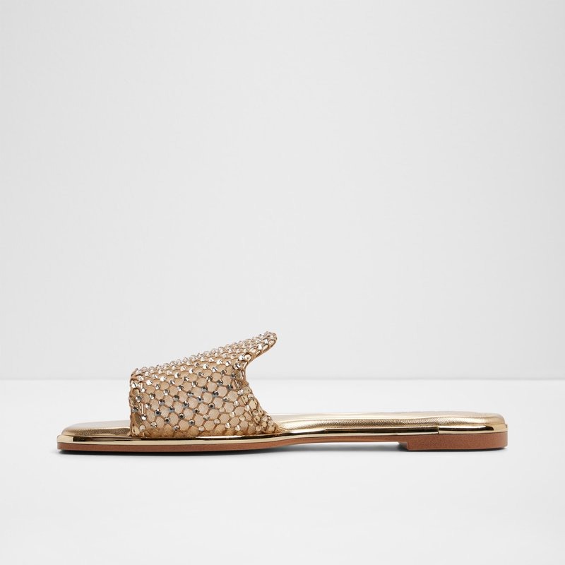 Shapka të sheshta, Aldo