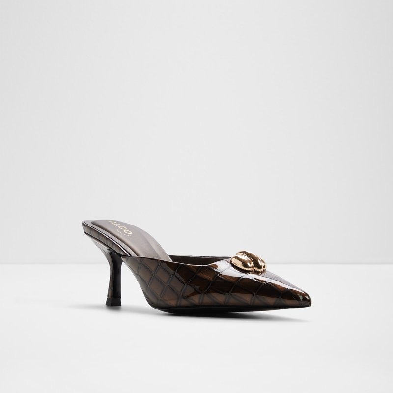 Shapka me takë, Aldo