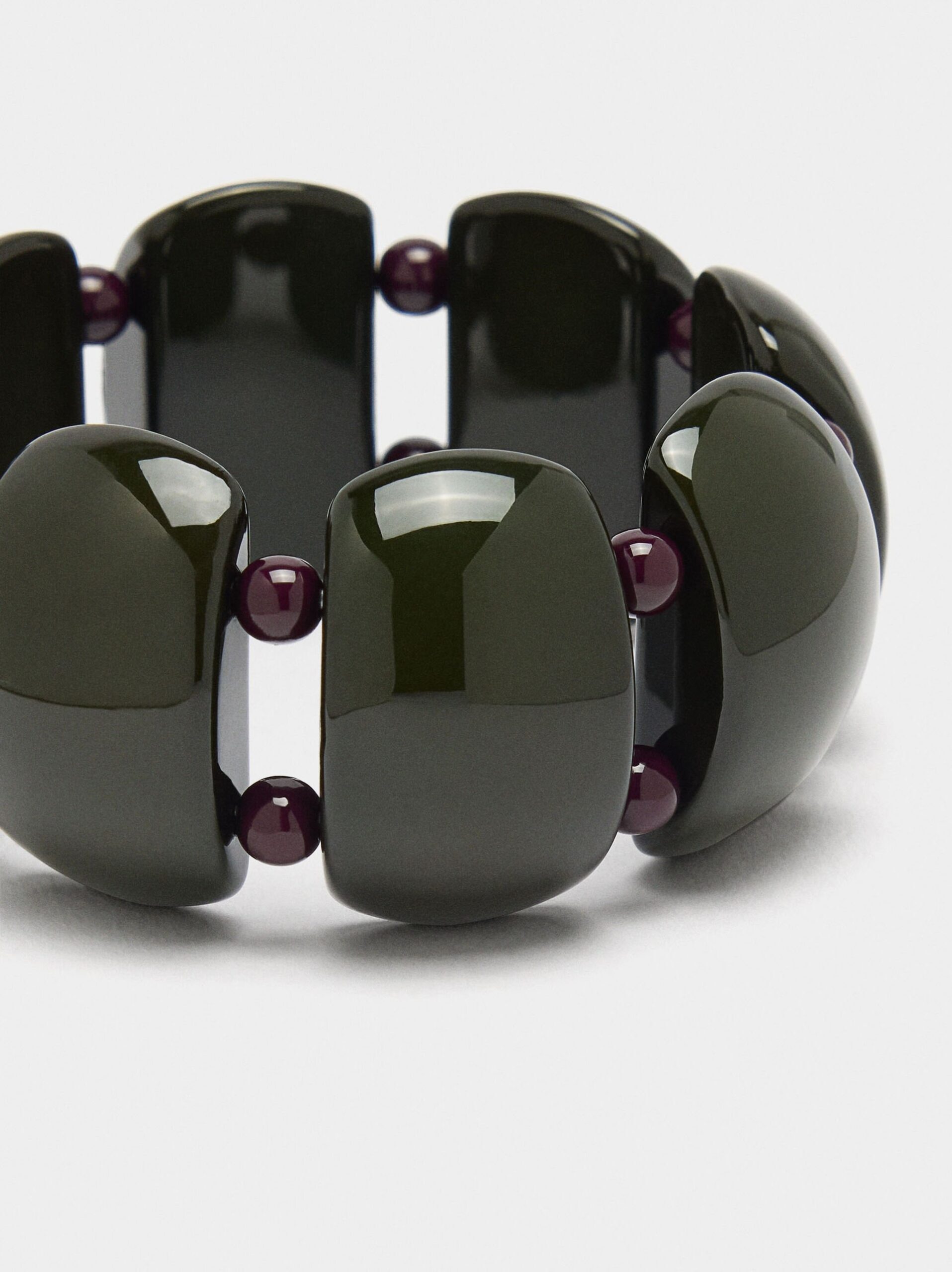 Byzylyk elastik, Parfois