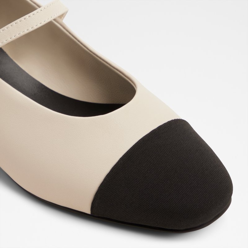 Balerina për femra, Aldo