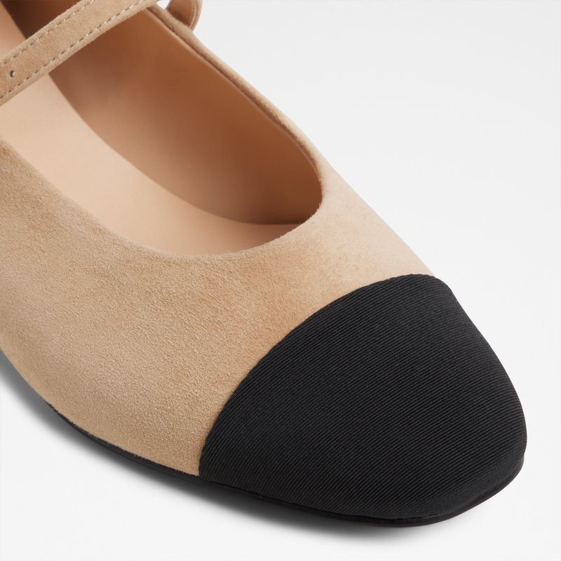 Balerina për femra, Aldo