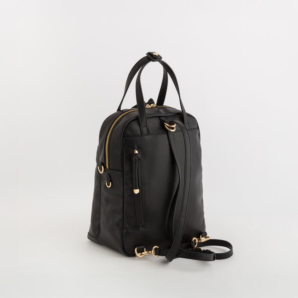 Çantë shpine, Carpisa