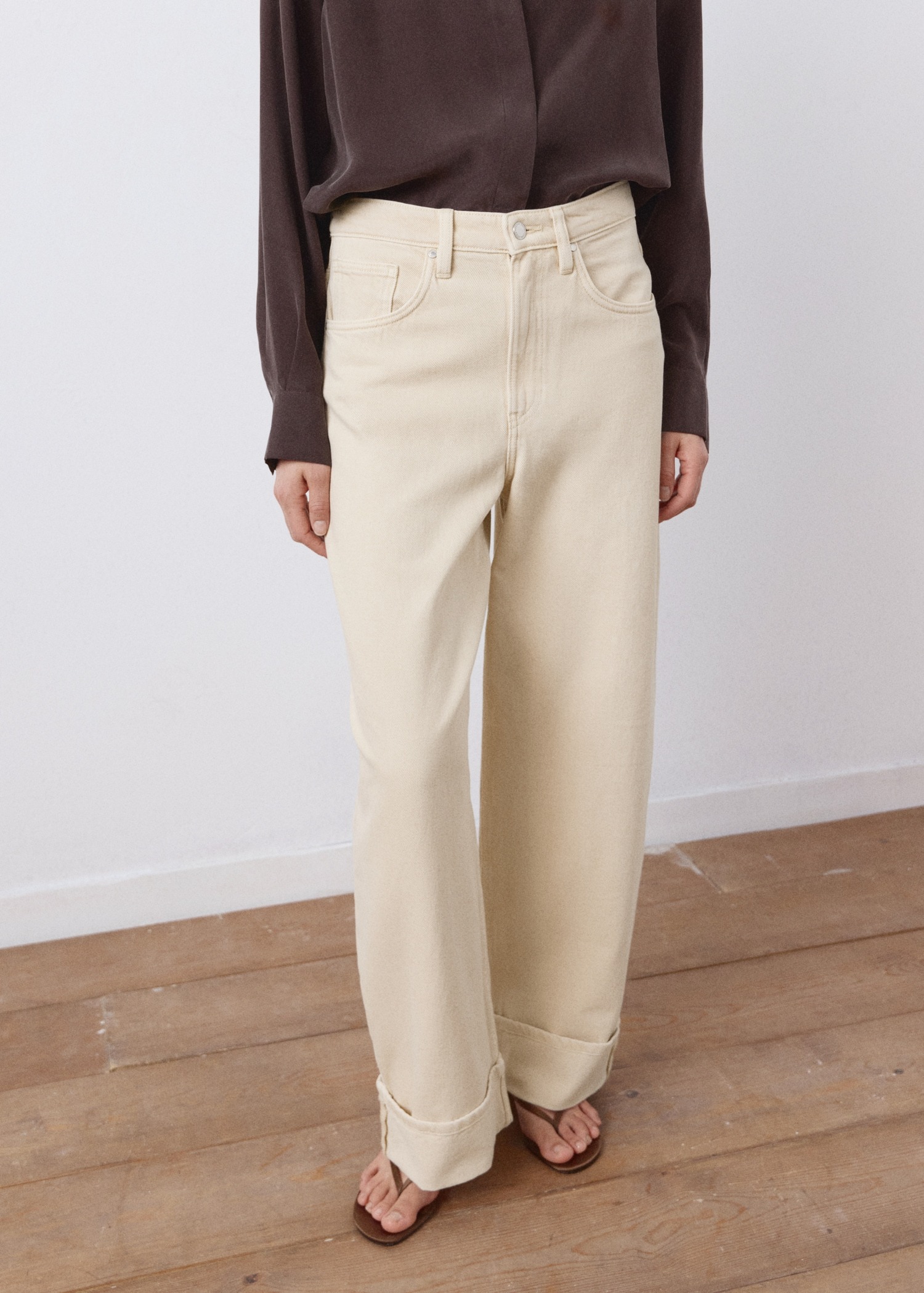 Xhinse të gjata, Mango