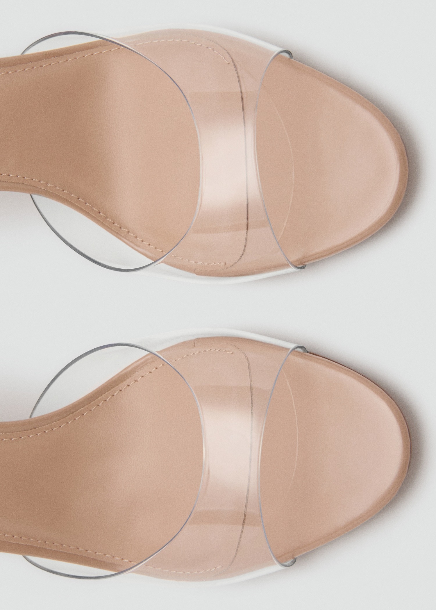 Shapka me takë, Mango