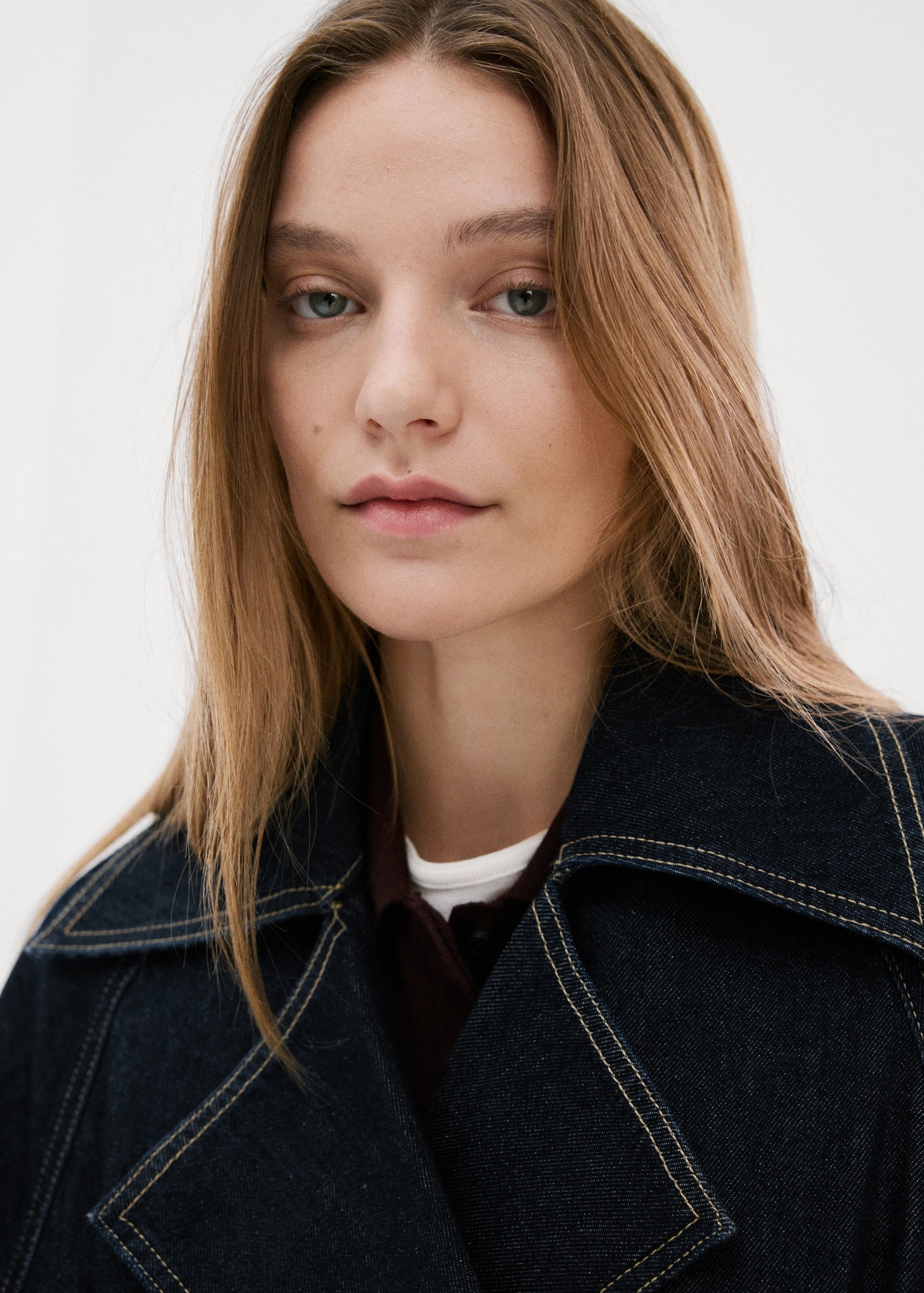 Xhaketë xhins, Mango