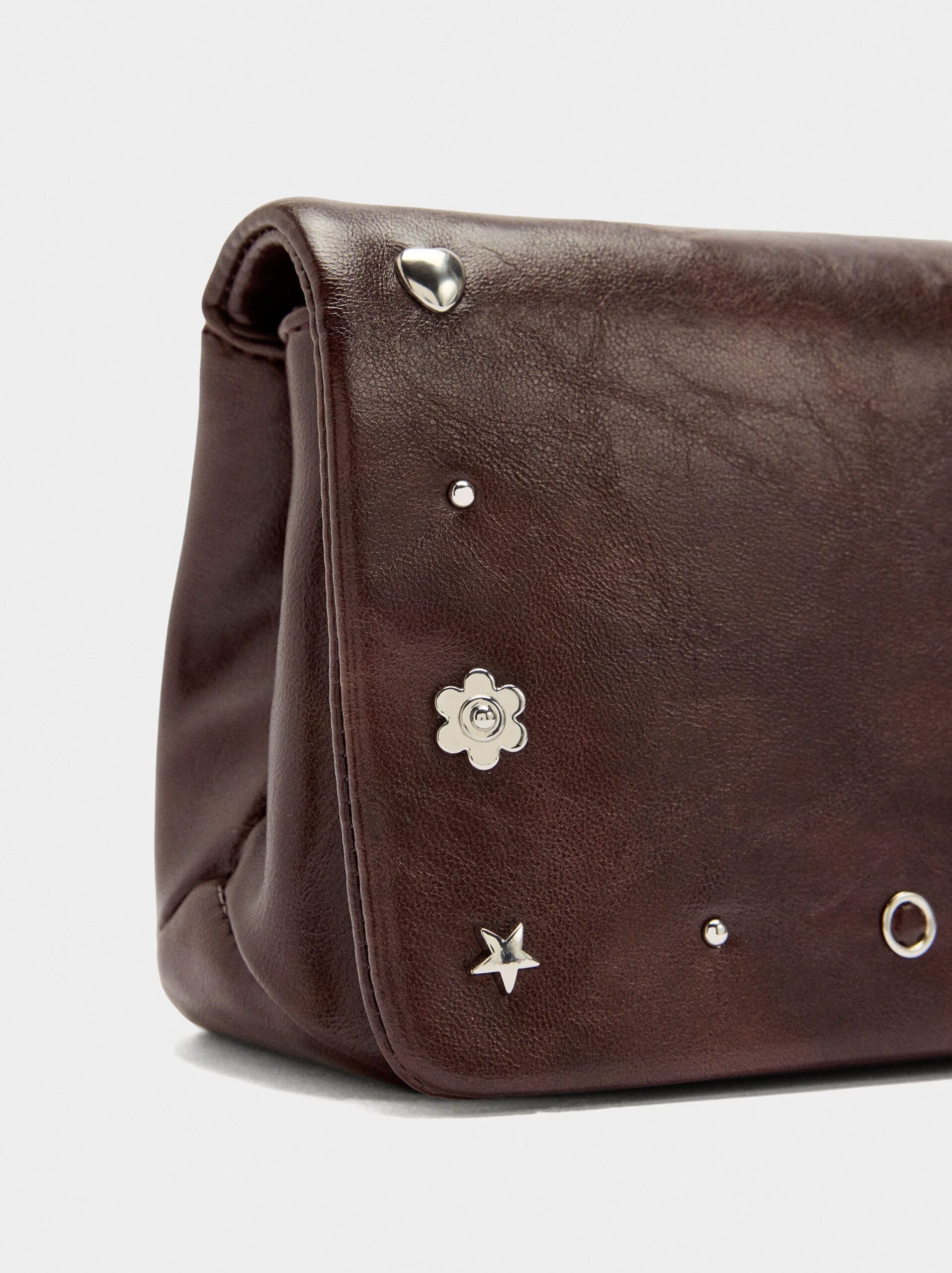 Çantë supi, Parfois