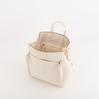 Çantë shpine, Carpisa