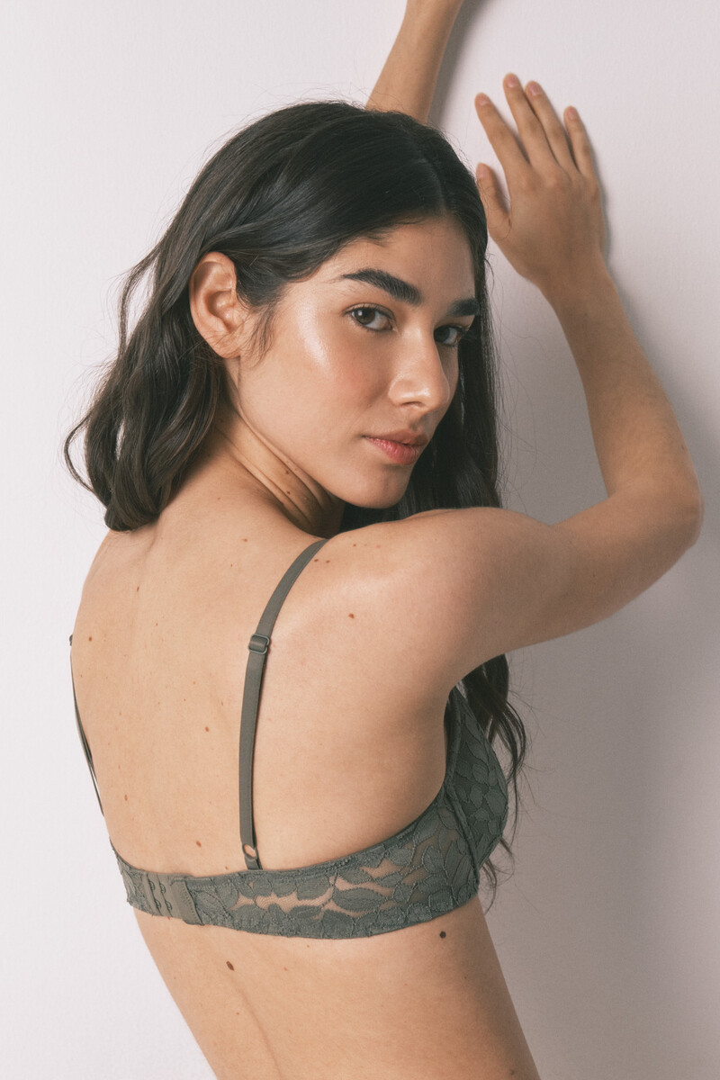 Reçipeta klasike kupa B, Women Secret