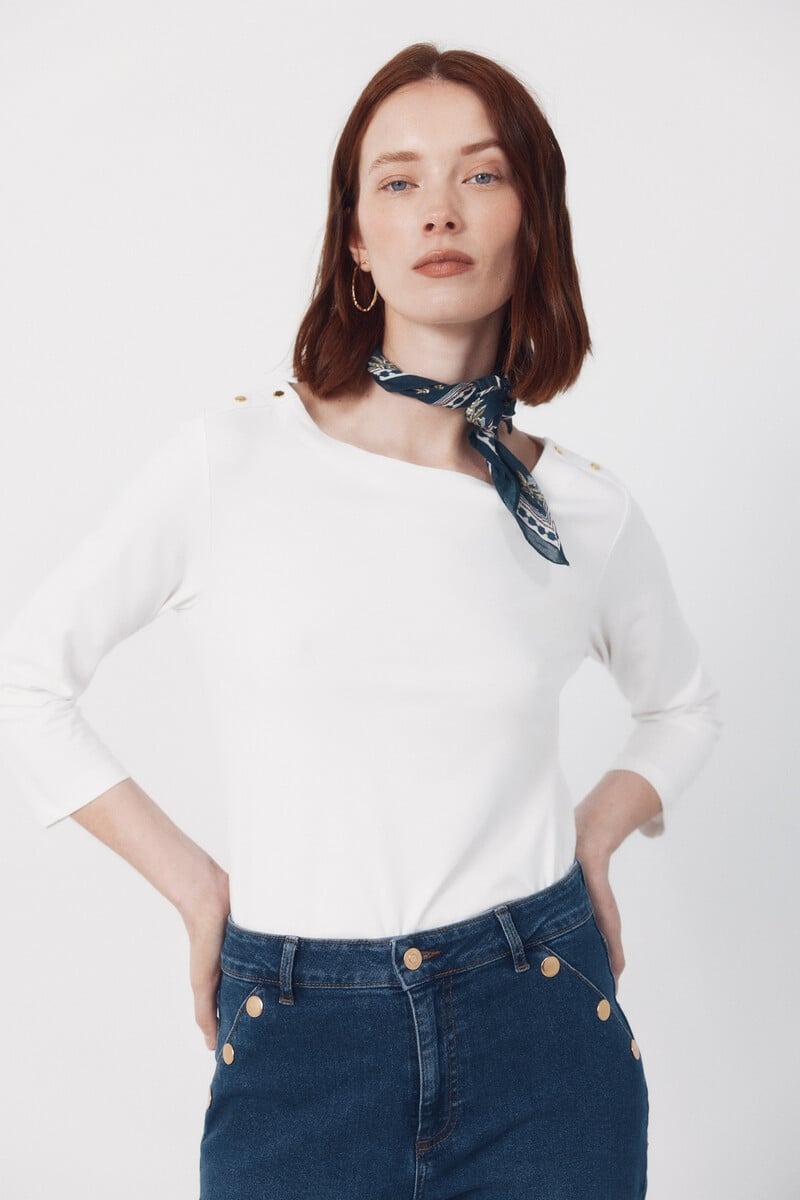 Bluzë me mëngë të gjata, Cortefiel